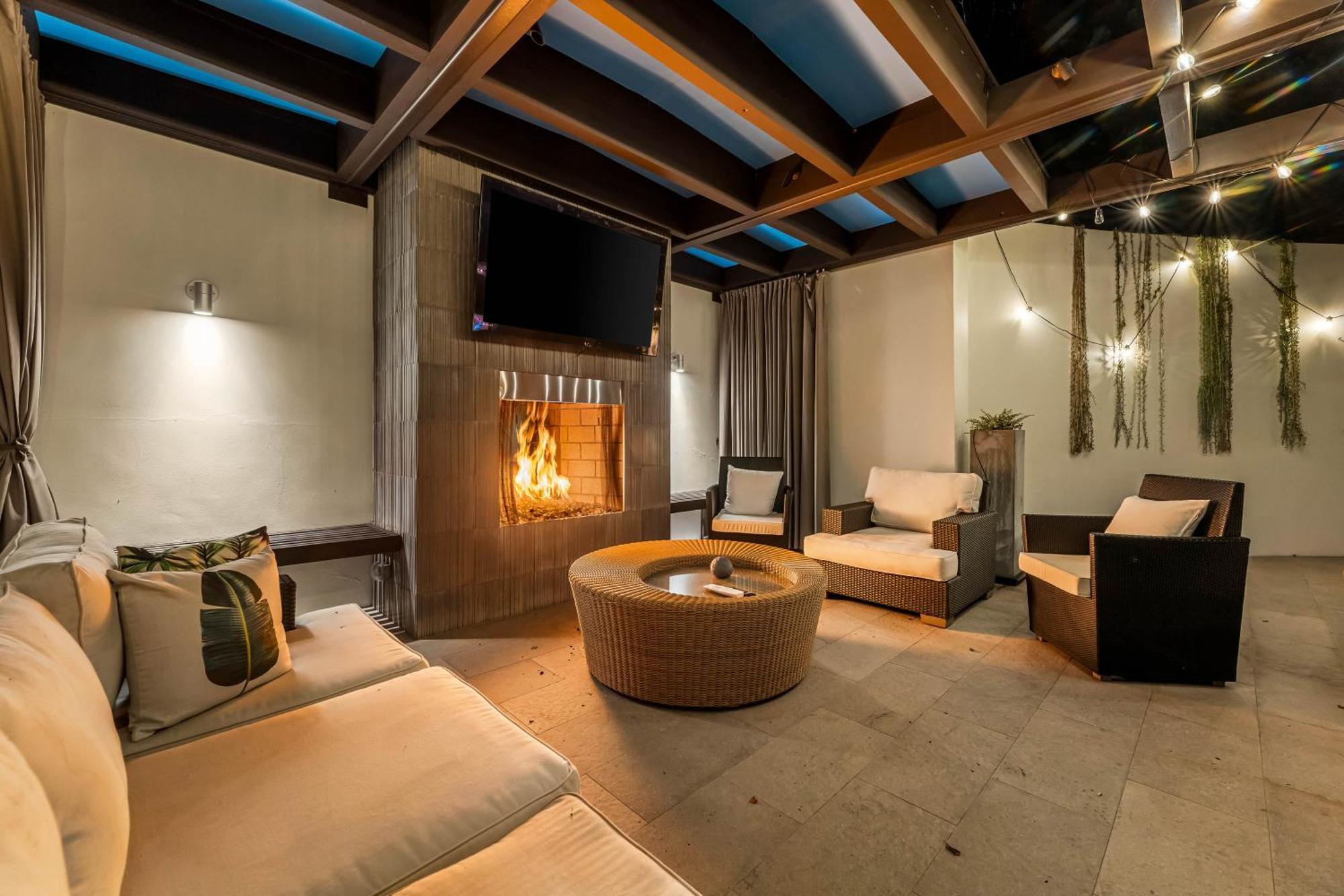 West Hollywood Hills Jacuzzi And Beautiful View Διαμέρισμα Λος Άντζελες Εξωτερικό φωτογραφία